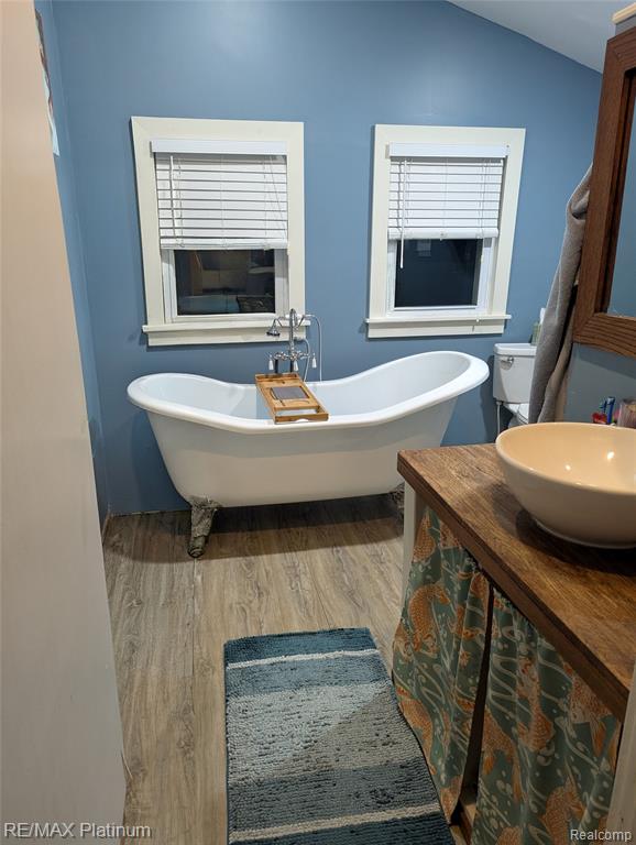 9084 Hartland Road Fenton, MI 48430 - Photo 15 of 18
