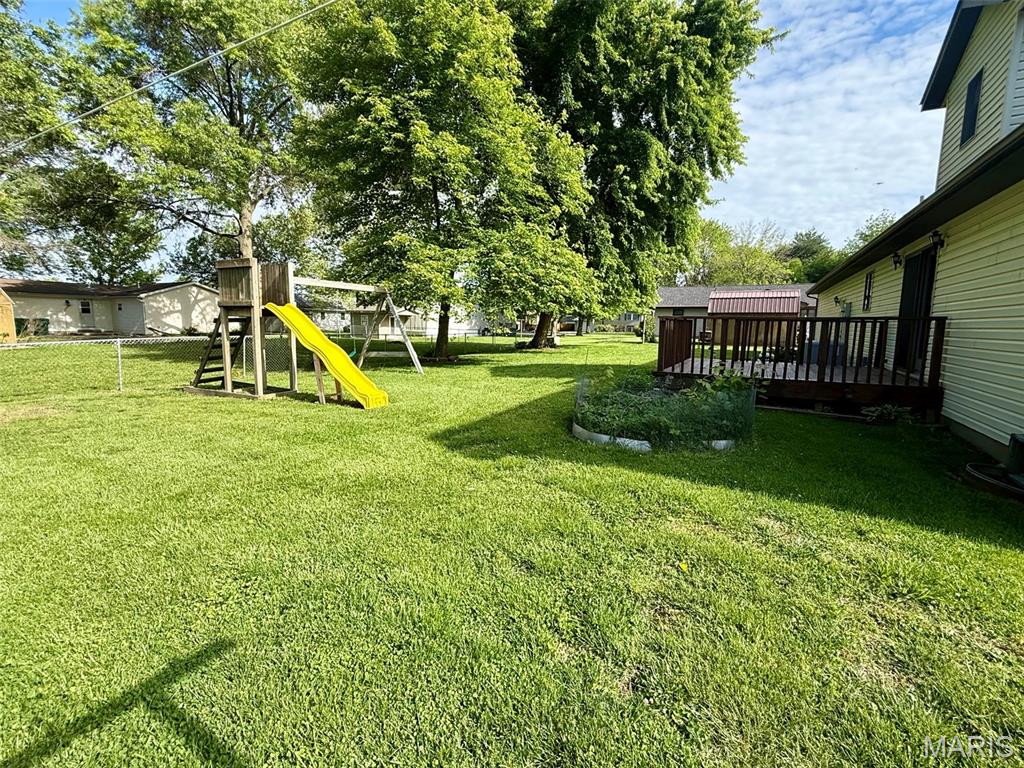 654 South 7th Street Breese, IL 62230 - Photo 12 of 57