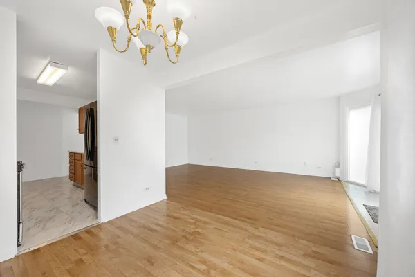 a view of empty room