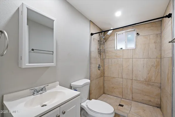 $950 | 703 West 1st Street, Unit 4, Mesa, AZ 85201