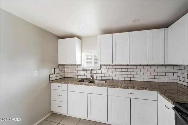 $1,000 | 703 West 1st Street, Unit 4, Mesa, AZ 85201