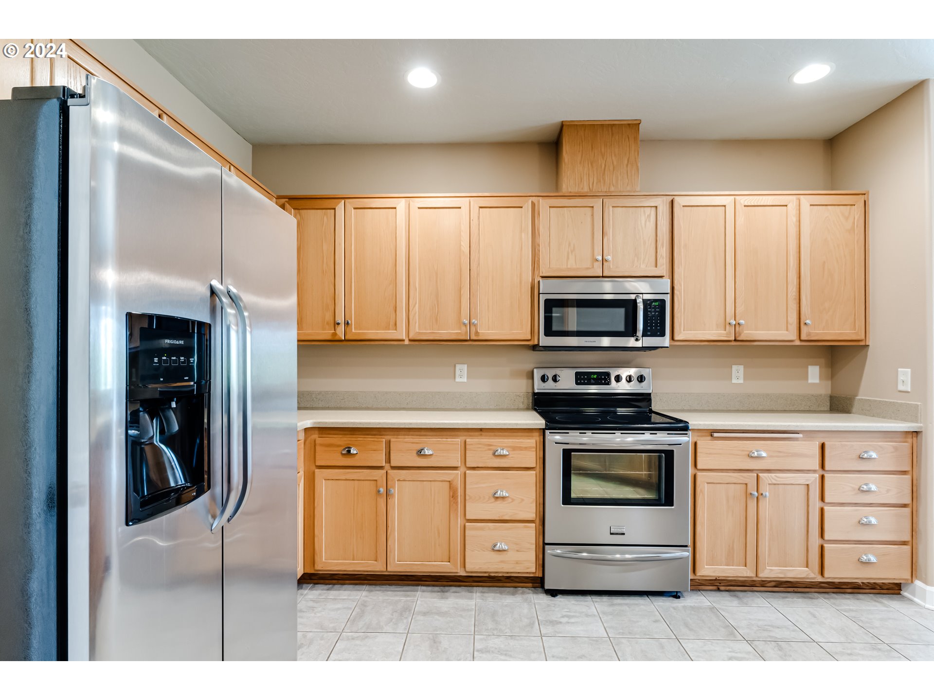 3475 Merryvale Road Eugene, OR 97404 - Photo 6 of 30 Kitchen