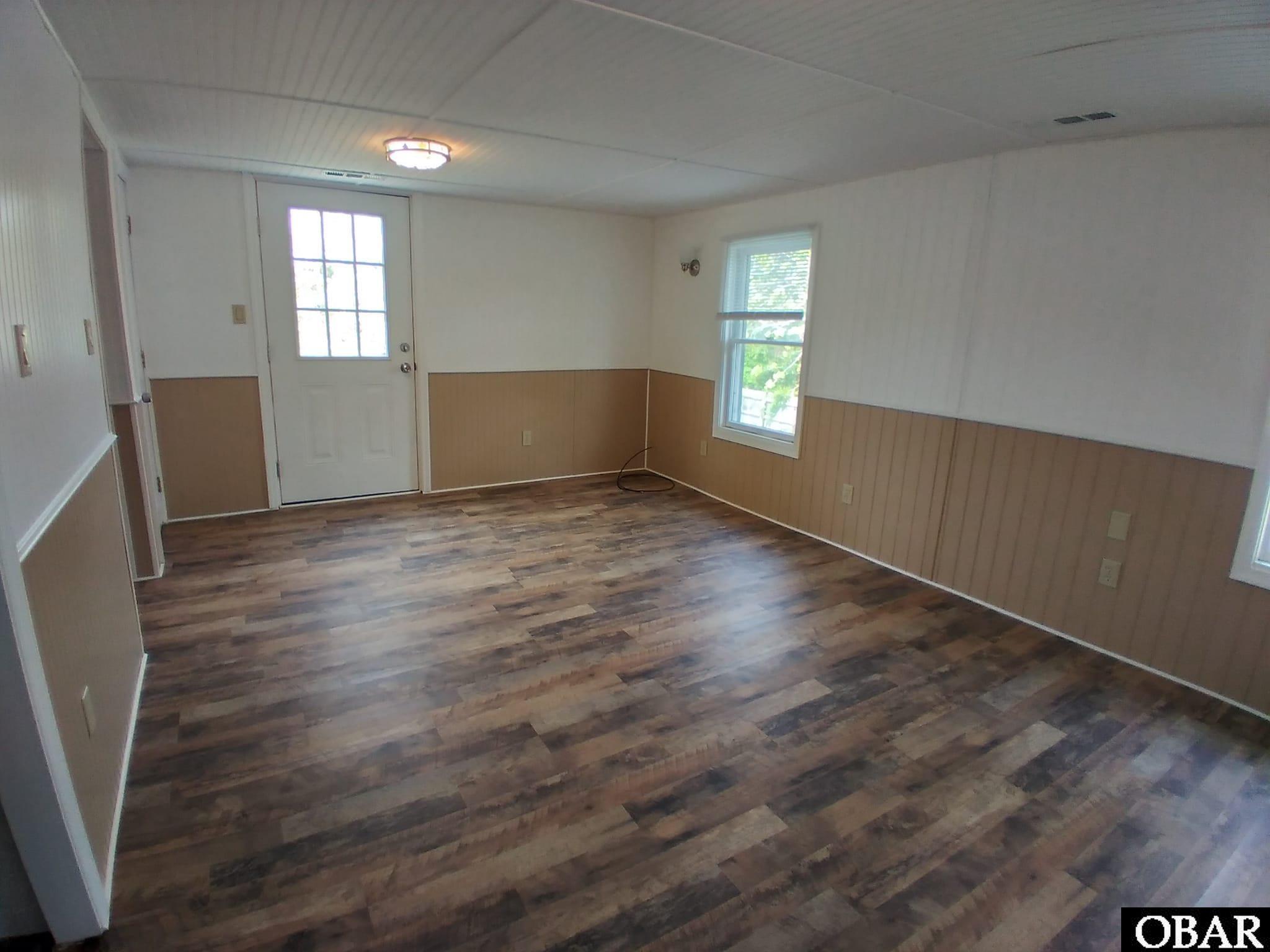 524 Aydlett Road Aydlett, NC 27916 - Photo 34 of 50 Master Bedroom