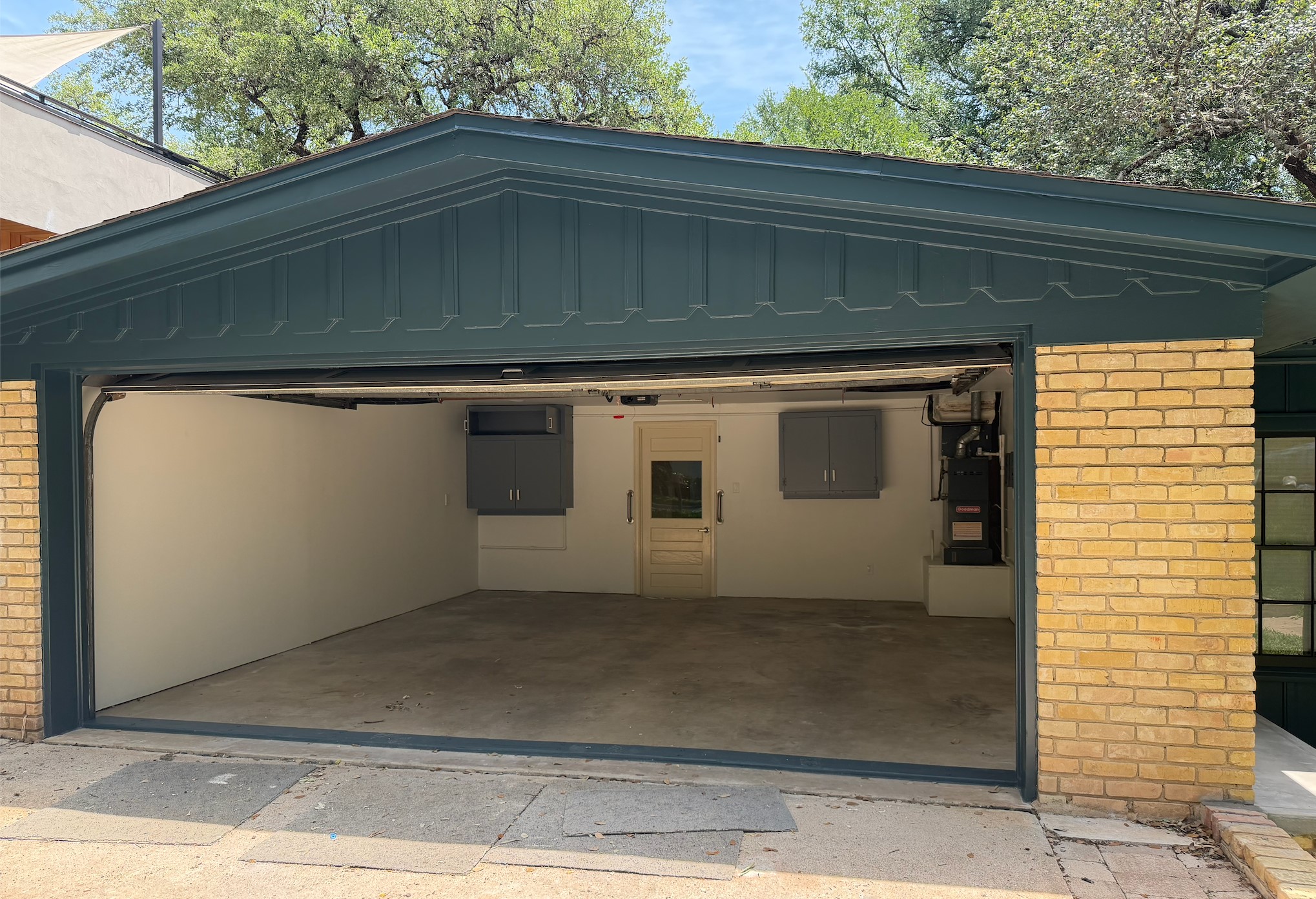 405 Ridgewood Road Austin, TX 78746 - Photo 21 of 22 Attached two-car garage