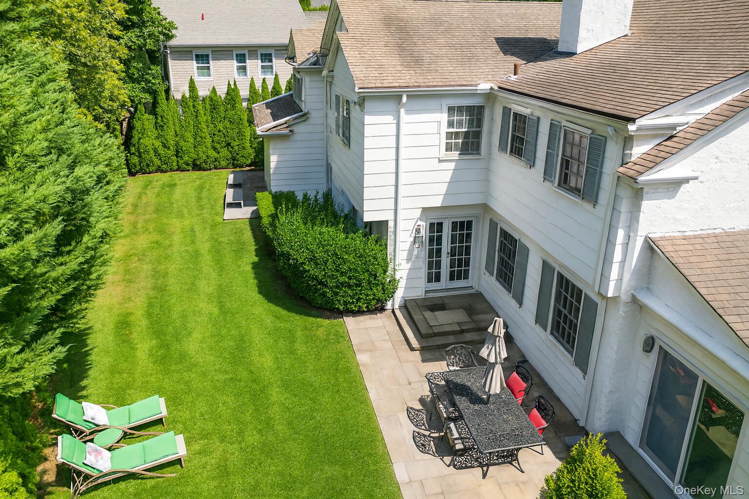 51 Paddington Road Scarsdale, NY 10583 - Photo 38 of 43 Flat and wide back yard