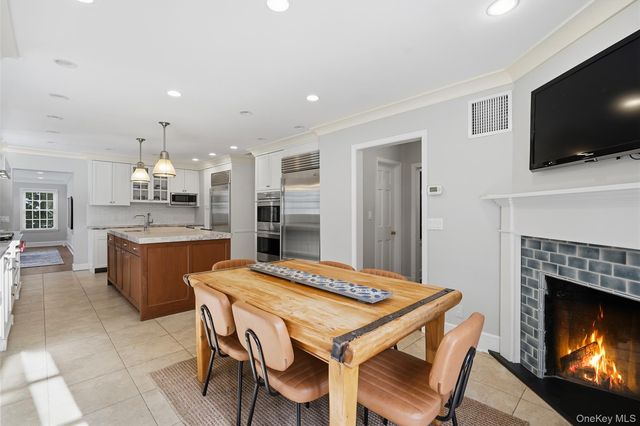 51 Paddington Road Scarsdale, NY 10583 - Photo 10 of 43