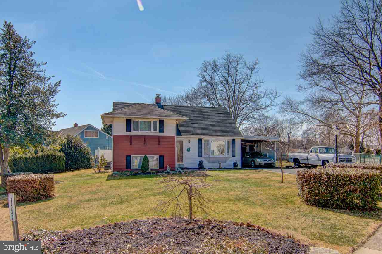 1532 Devers Road York, PA 17404 - Photo 2 of 16