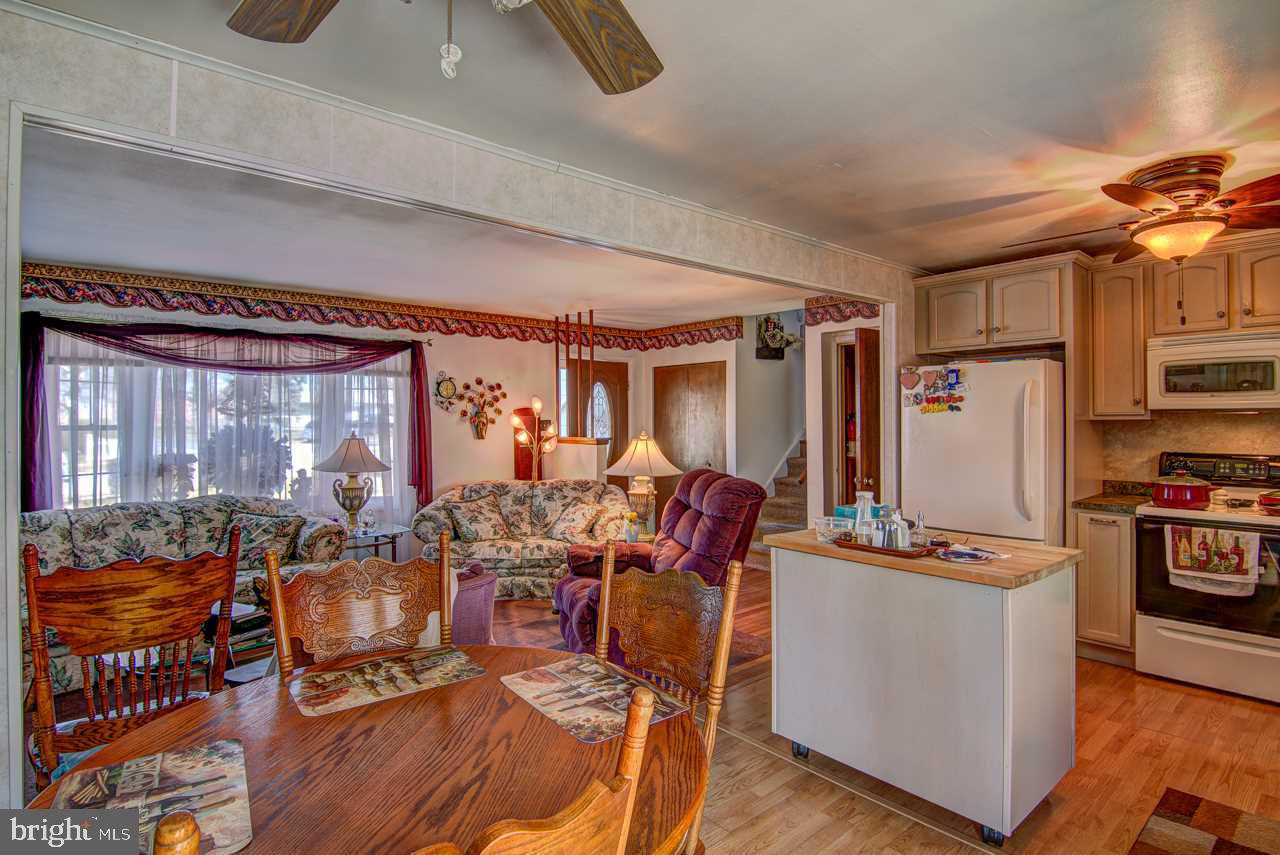 1532 Devers Road York, PA 17404 - Photo 5 of 16