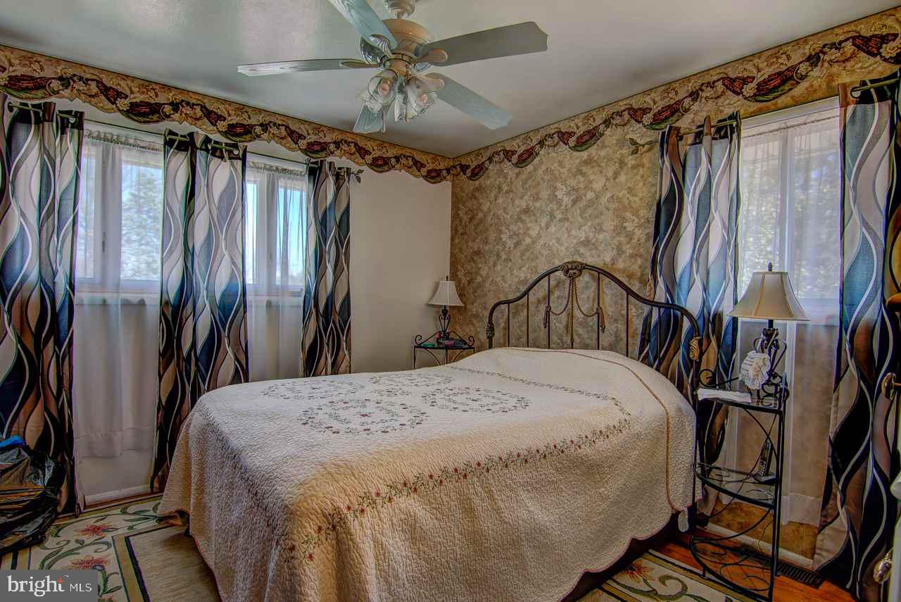 1532 Devers Road York, PA 17404 - Photo 7 of 16