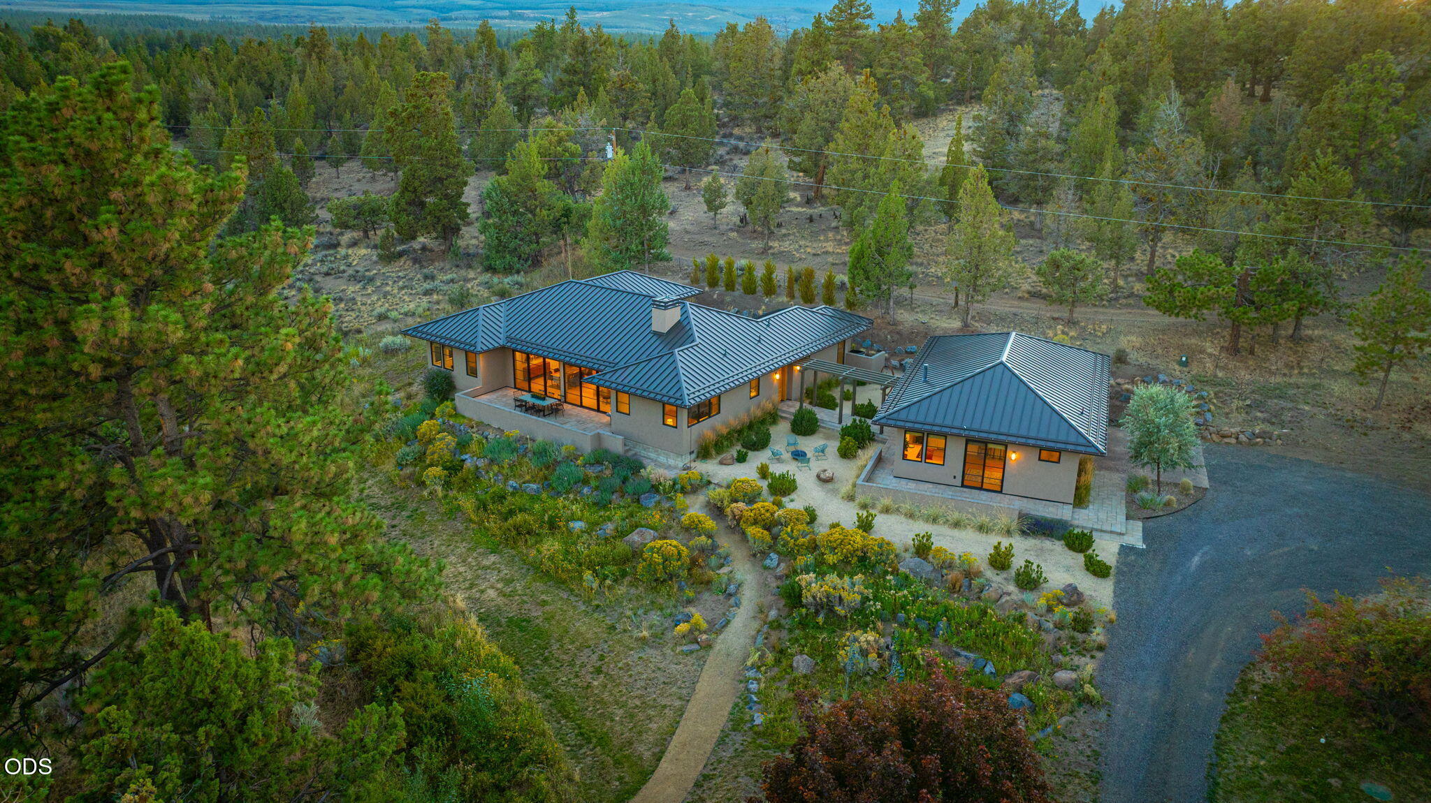 18243 Rock Springs Road Bend, OR 97703 - Photo 51 of 54 Gallery Image 51