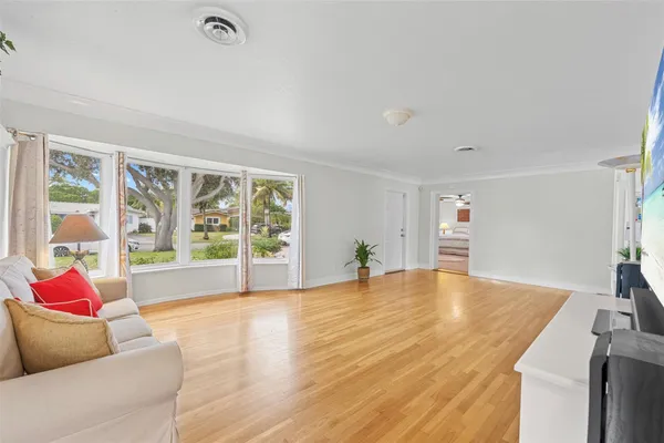 $829,000 | 5284 Northeast 18th Terrace, Fort Lauderdale, FL 33308
