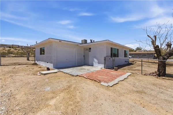$229,000 | 831 Las Amigas Drive, Barstow, CA 92311