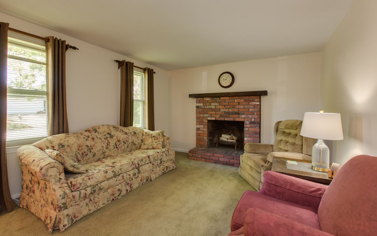 20 Dunloggin Road Nashua, NH 03063 - Photo 14 of 38 Gallery Image 14