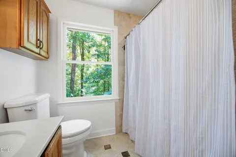 $735,000 | 720 Creekstone Drive, Chapel Hill, NC 27516