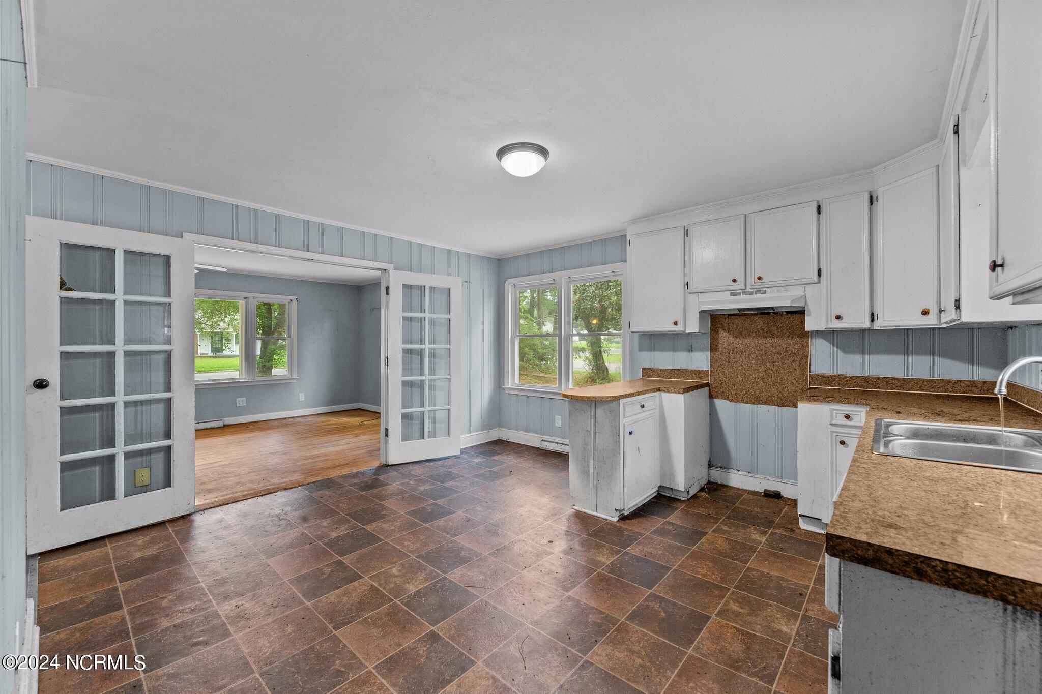 207 Pierce Road Kinston, NC 28501 - Photo 6 of 29 11-web-or-mls-_S0A7871