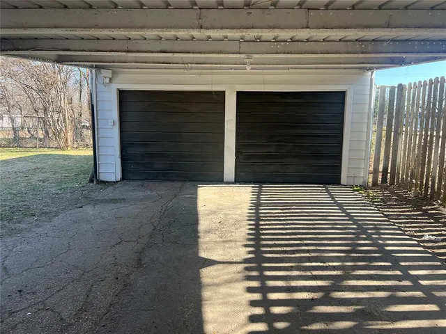 $260,000 | 1601 South Travis Street, Sherman, TX 75090