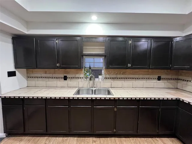 $260,000 | 1601 South Travis Street, Sherman, TX 75090