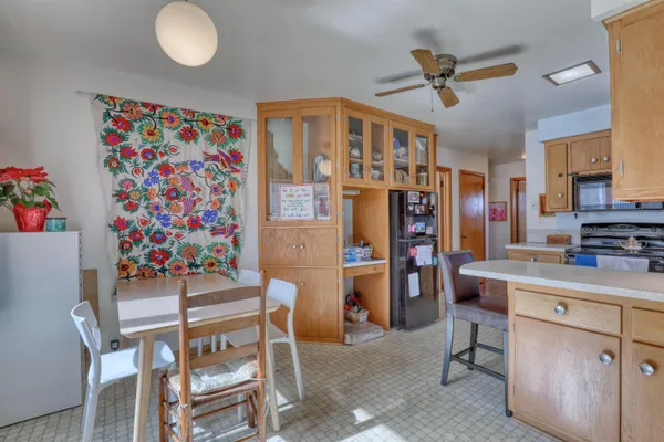 $419,500 | 3010 Cottonwood Court, Brookfield, WI 53005