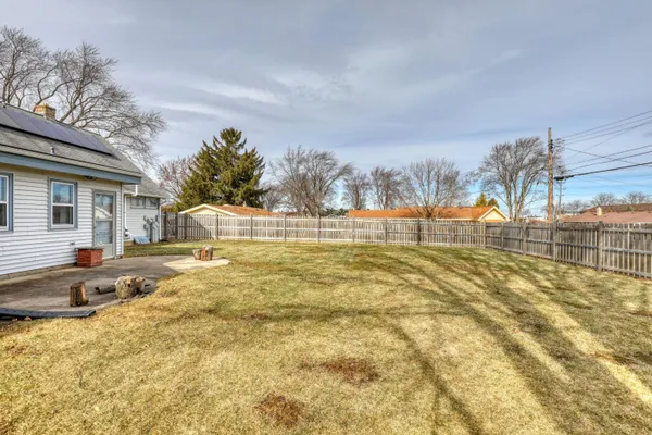 $419,500 | 3010 Cottonwood Court, Brookfield, WI 53005