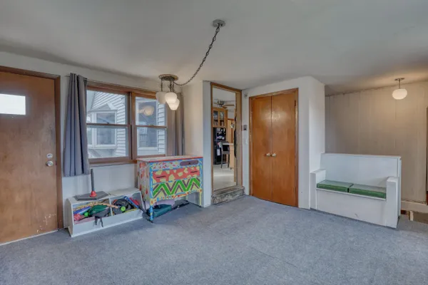 $419,500 | 3010 Cottonwood Court, Brookfield, WI 53005