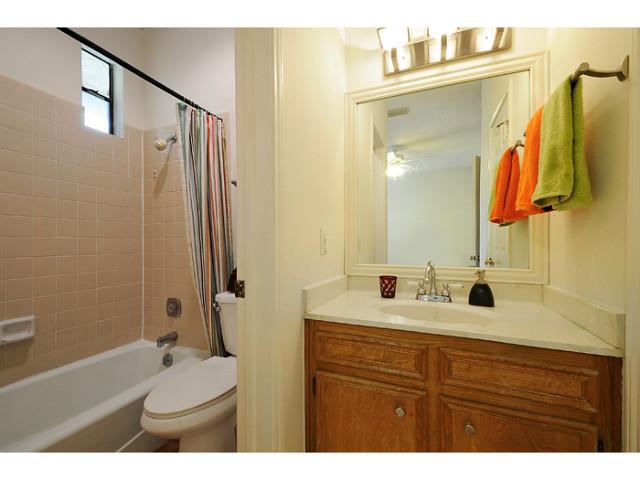 4401 Speedway, Unit 302 Austin, TX 78751 - Photo 7 of 25 Bathroom