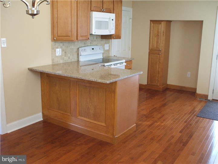 783 Braxton Road Ridley Park, PA 19078 - Photo 3 of 25 Kitchen