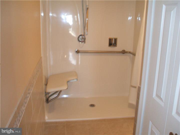 783 Braxton Road Ridley Park, PA 19078 - Photo 9 of 25 Bathroom