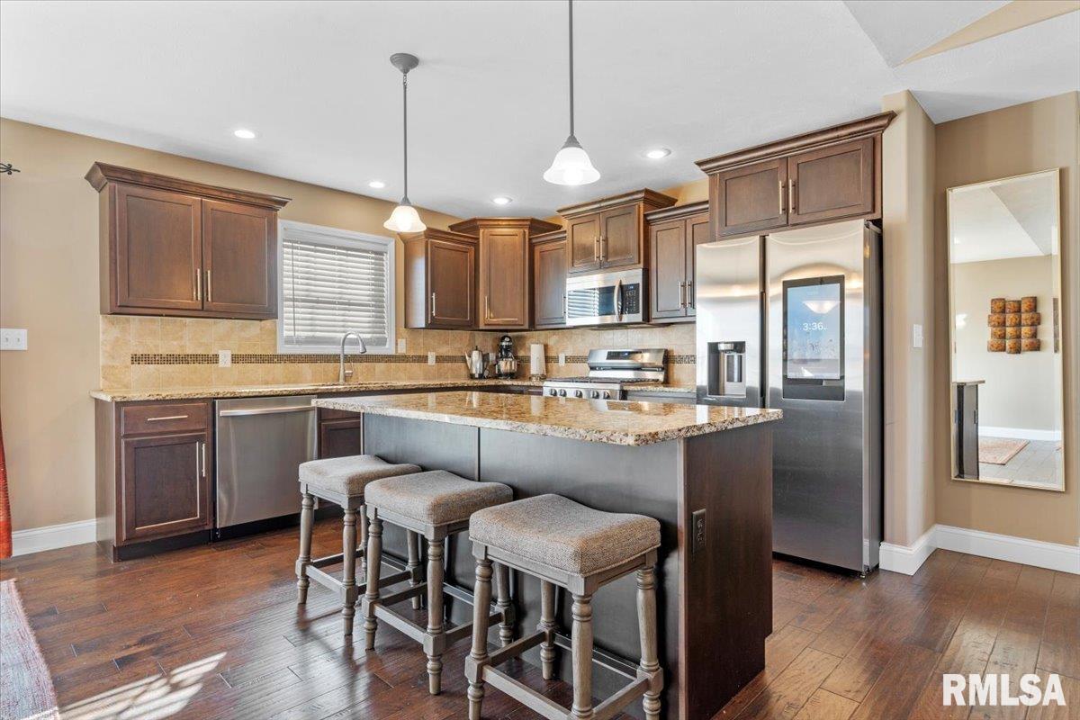 624 Jetty Drive Chatham, IL 62629 - Photo 9 of 35