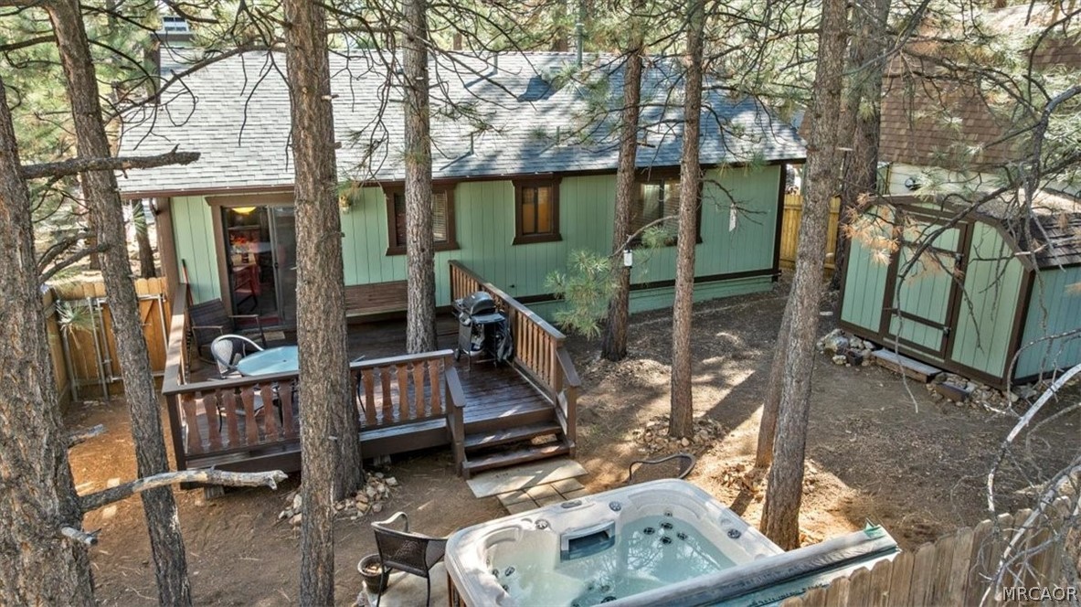 358 Victoria Lane Sugarloaf, CA 92386 - Photo 6 of 38