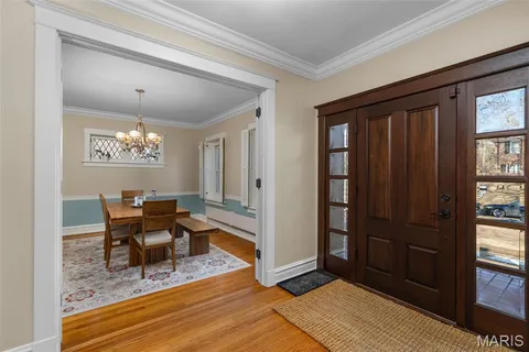 $675,000 | 7330 Kingsbury Boulevard, St. Louis, MO 63130