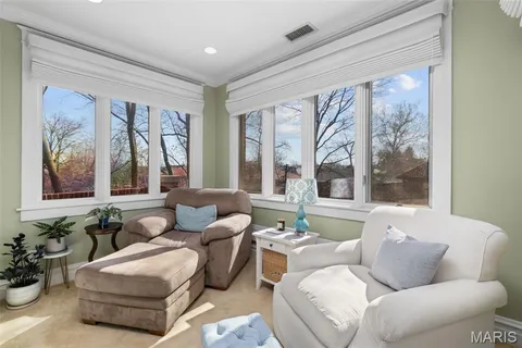 $675,000 | 7330 Kingsbury Boulevard, St. Louis, MO 63130