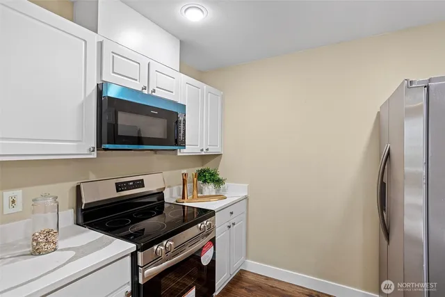 $2,550 | 5292 236th Place Southeast, Unit 241, Issaquah, WA 98029