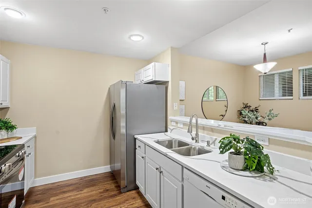 $2,550 | 5292 236th Place Southeast, Unit 241, Issaquah, WA 98029