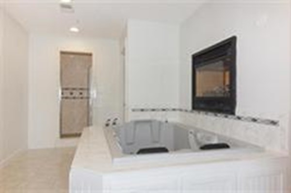 42 Albee Road Uxbridge, MA 01569 - Photo 12 of 24 Gallery Image 12