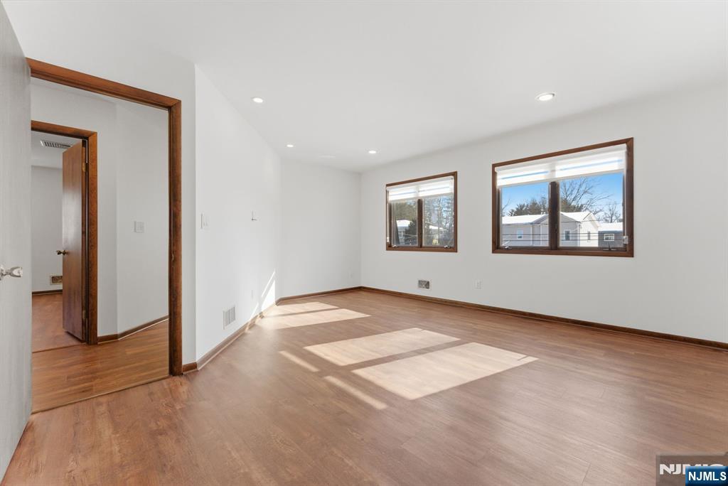 125 Hickory Avenue, Unit A Tenafly, NJ 07670 - Photo 15 of 25