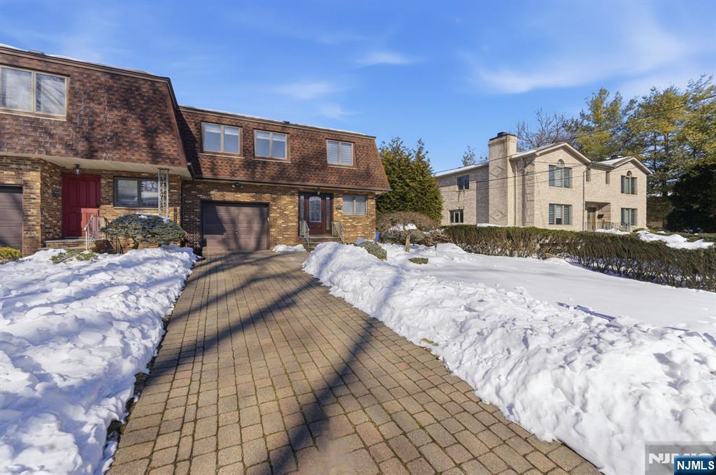 125 Hickory Avenue, Unit A Tenafly, NJ 07670 - Photo 2 of 25