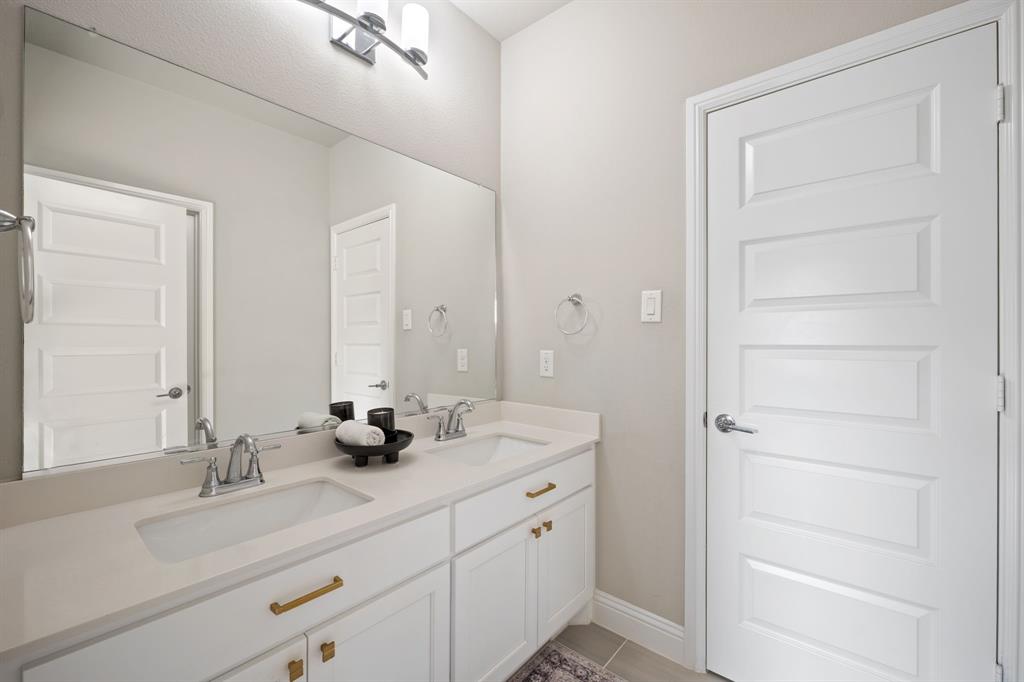 2576 Horsetail Road Frisco, TX 75033 - Photo 15 of 36
