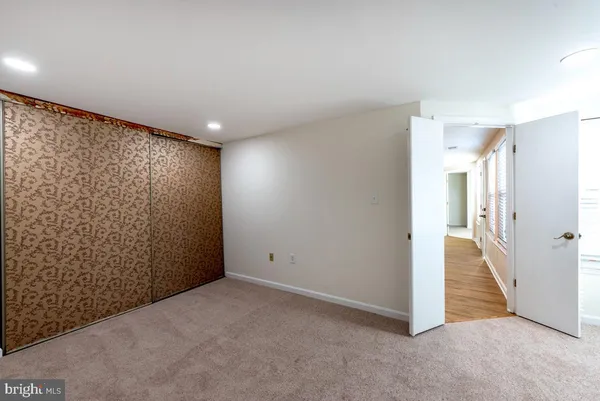 $270,000 | 4356 Pembrook Village Drive, Unit 65, Alexandria, VA 22309