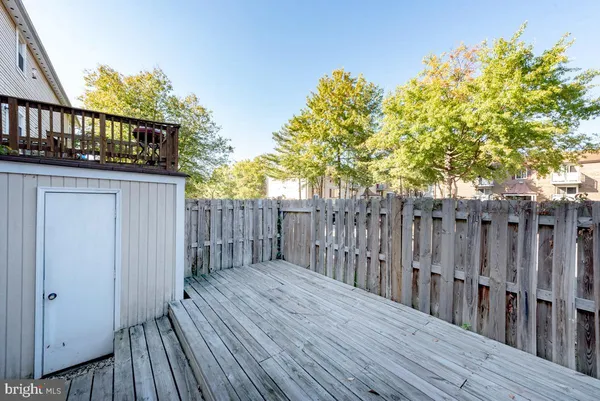 $270,000 | 4356 Pembrook Village Drive, Unit 65, Alexandria, VA 22309