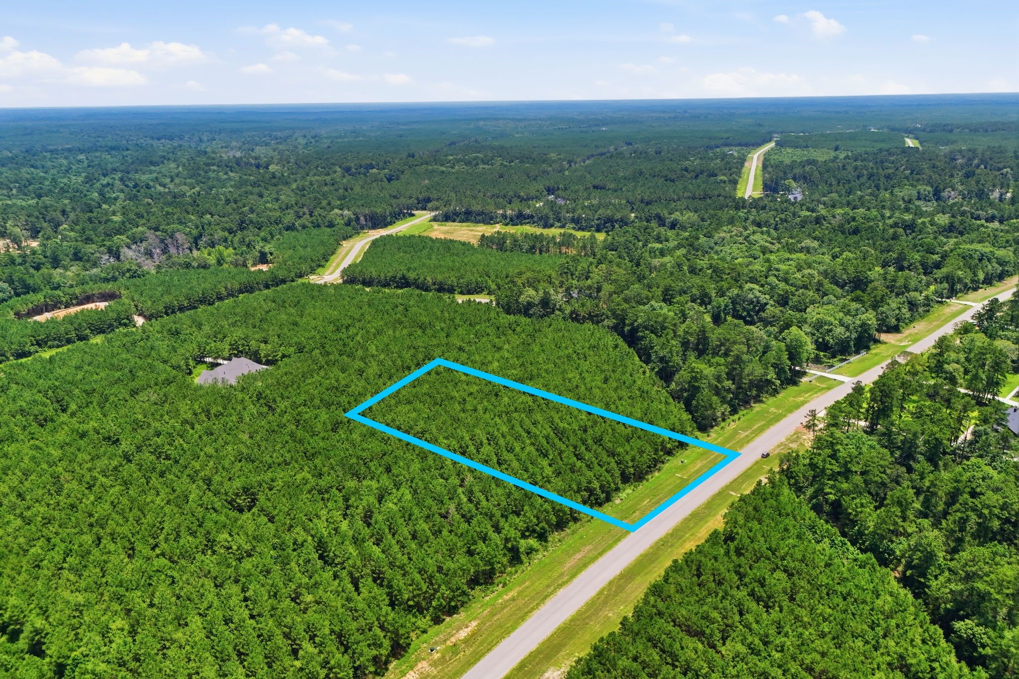 16222 Ridge Oak Road Willis, TX 77378 - Photo 8 of 32 Aerial view of 2 acre lot 18, section 09