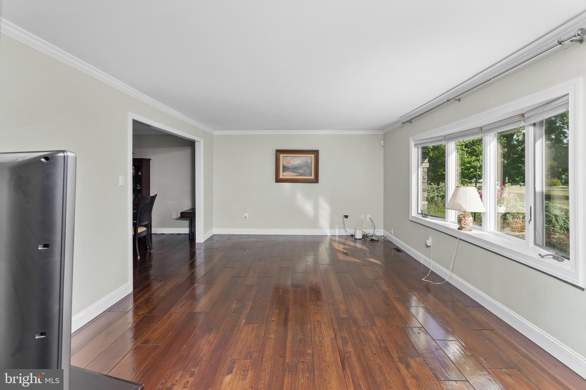 146 Hankins Road Hightstown, NJ 08520 - Photo 11 of 41 Living Room