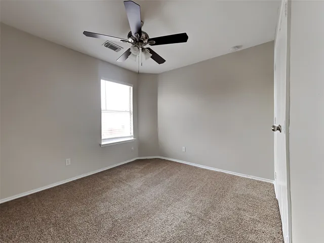 $1,905 | 427 Remington Creek Drive, Houston, TX 77073