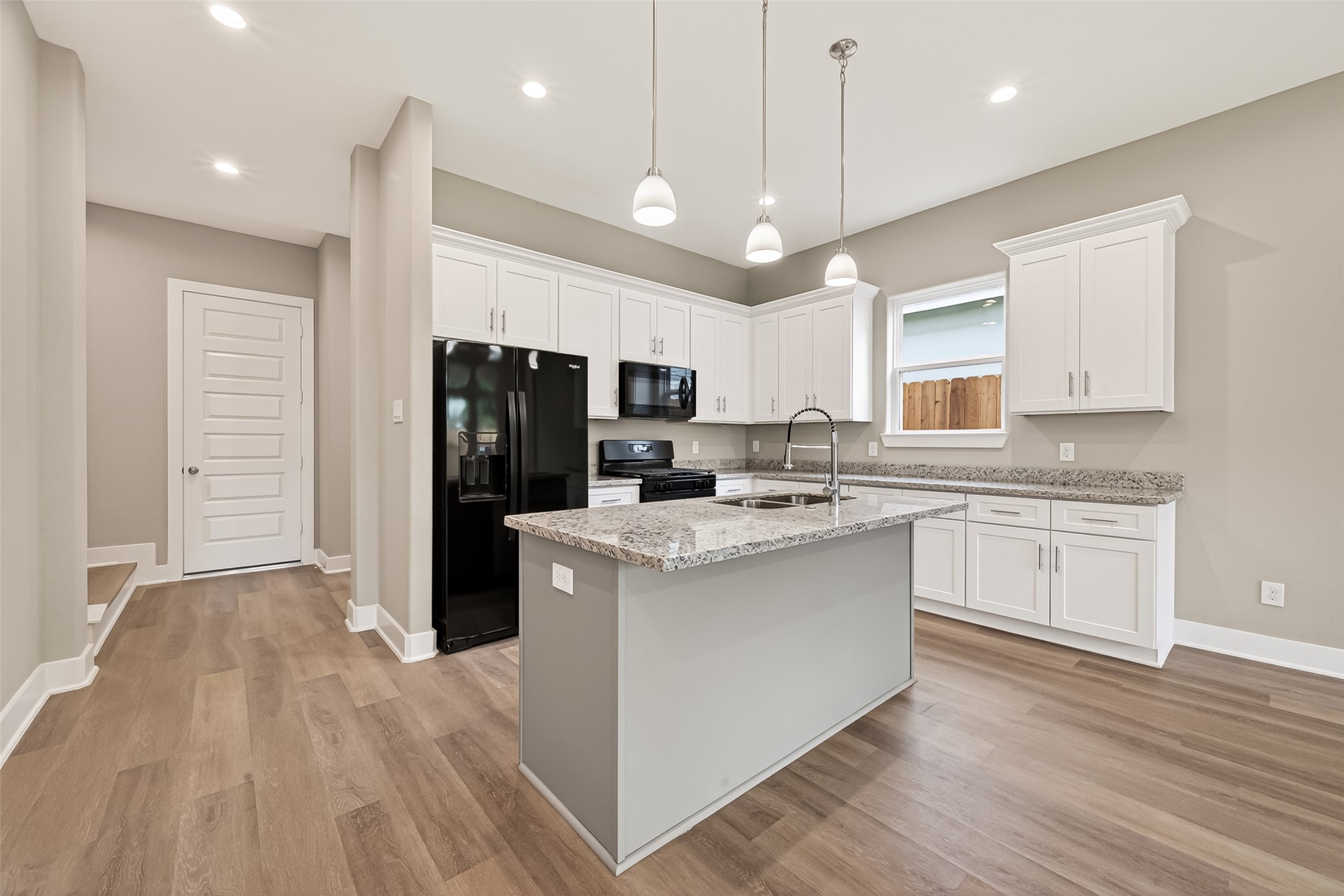 3514 Runnels Street, Unit B Houston, TX 77003 - Photo 9 of 39 You'll love all the cabinet space for storage and all the countertop space for cooking and baking.