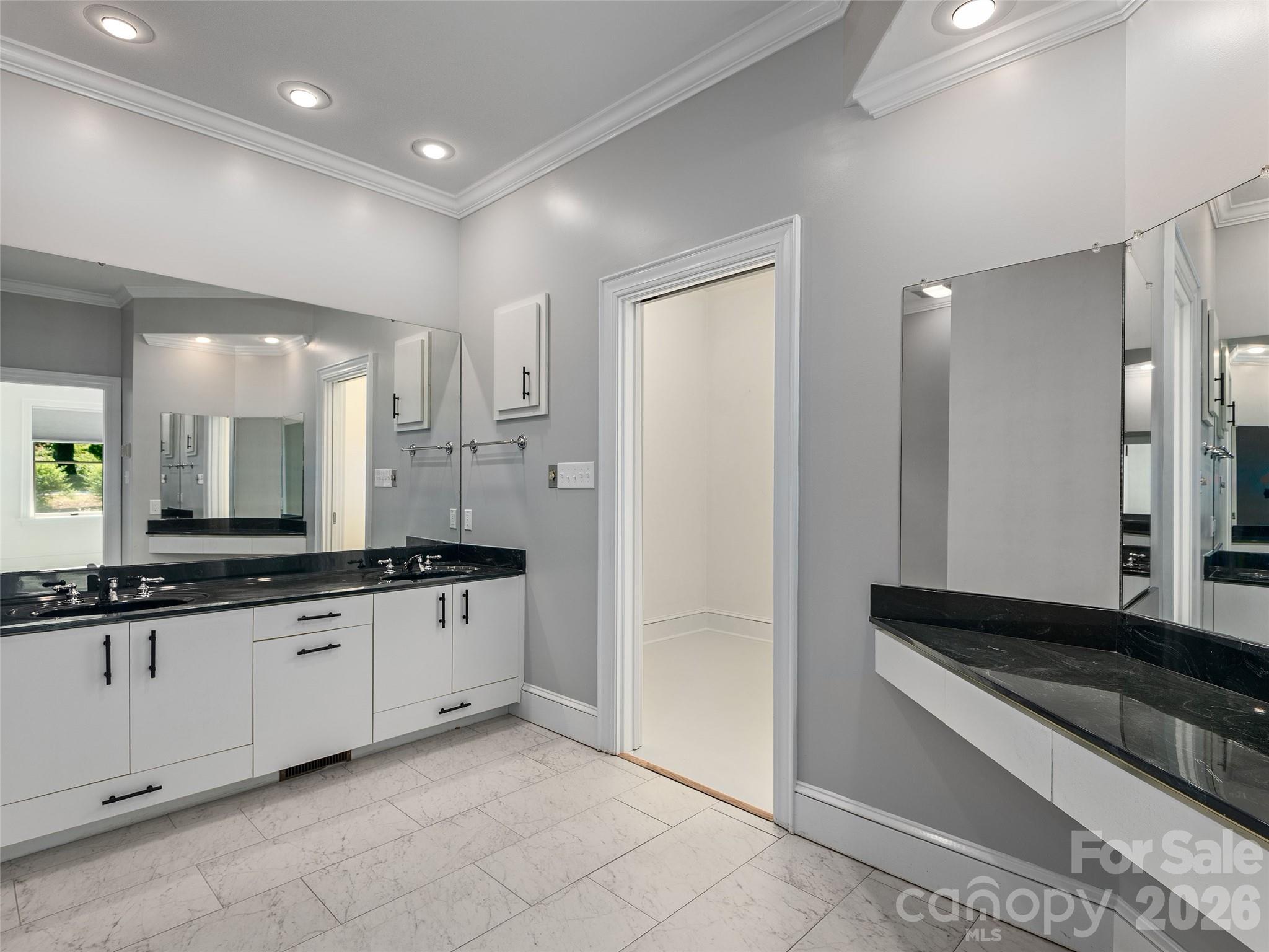 44 Ardoyne Road Asheville, NC 28804 - Photo 25 of 48 Gallery Image 25
