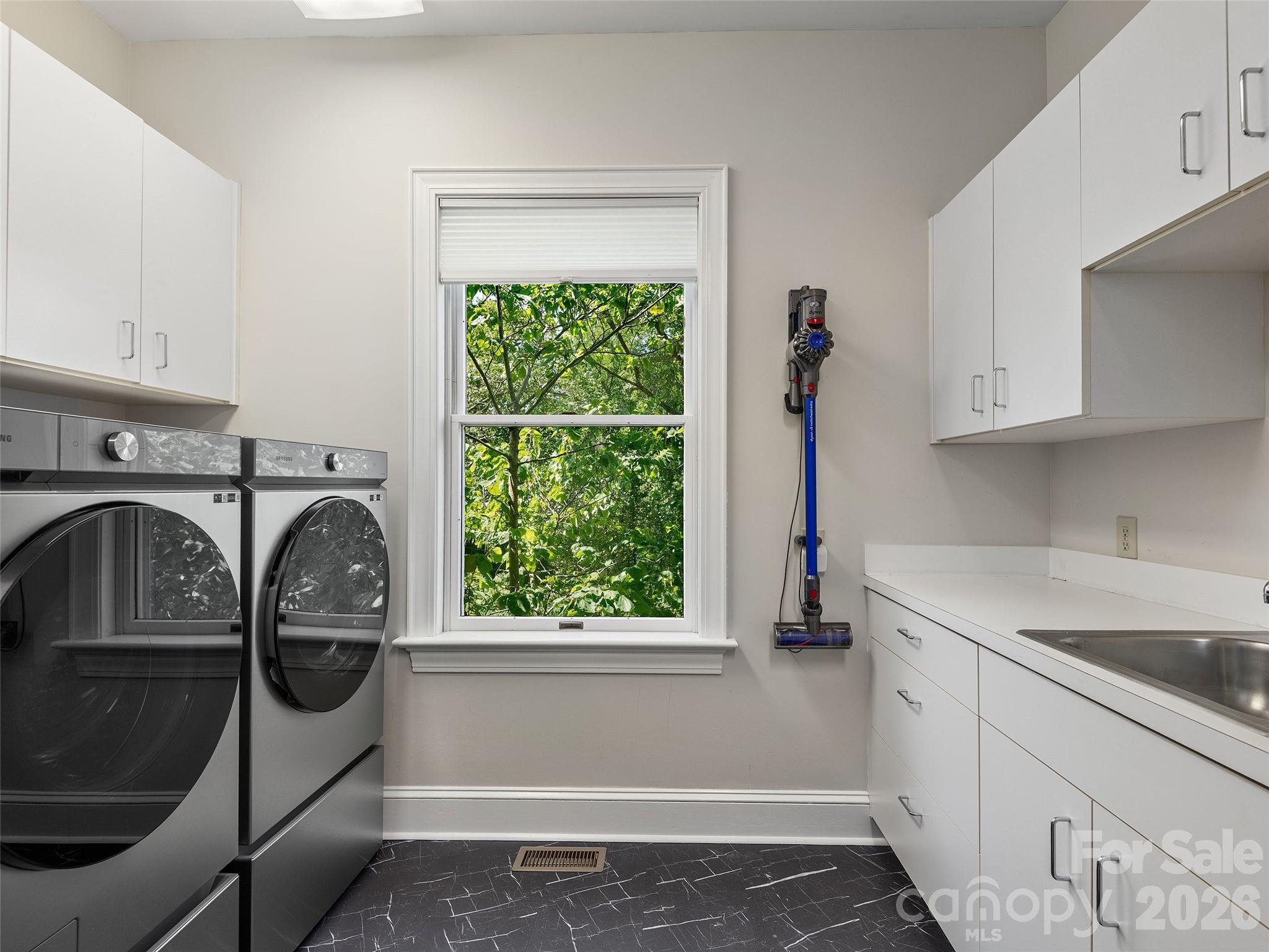 44 Ardoyne Road Asheville, NC 28804 - Photo 27 of 48 Gallery Image 27