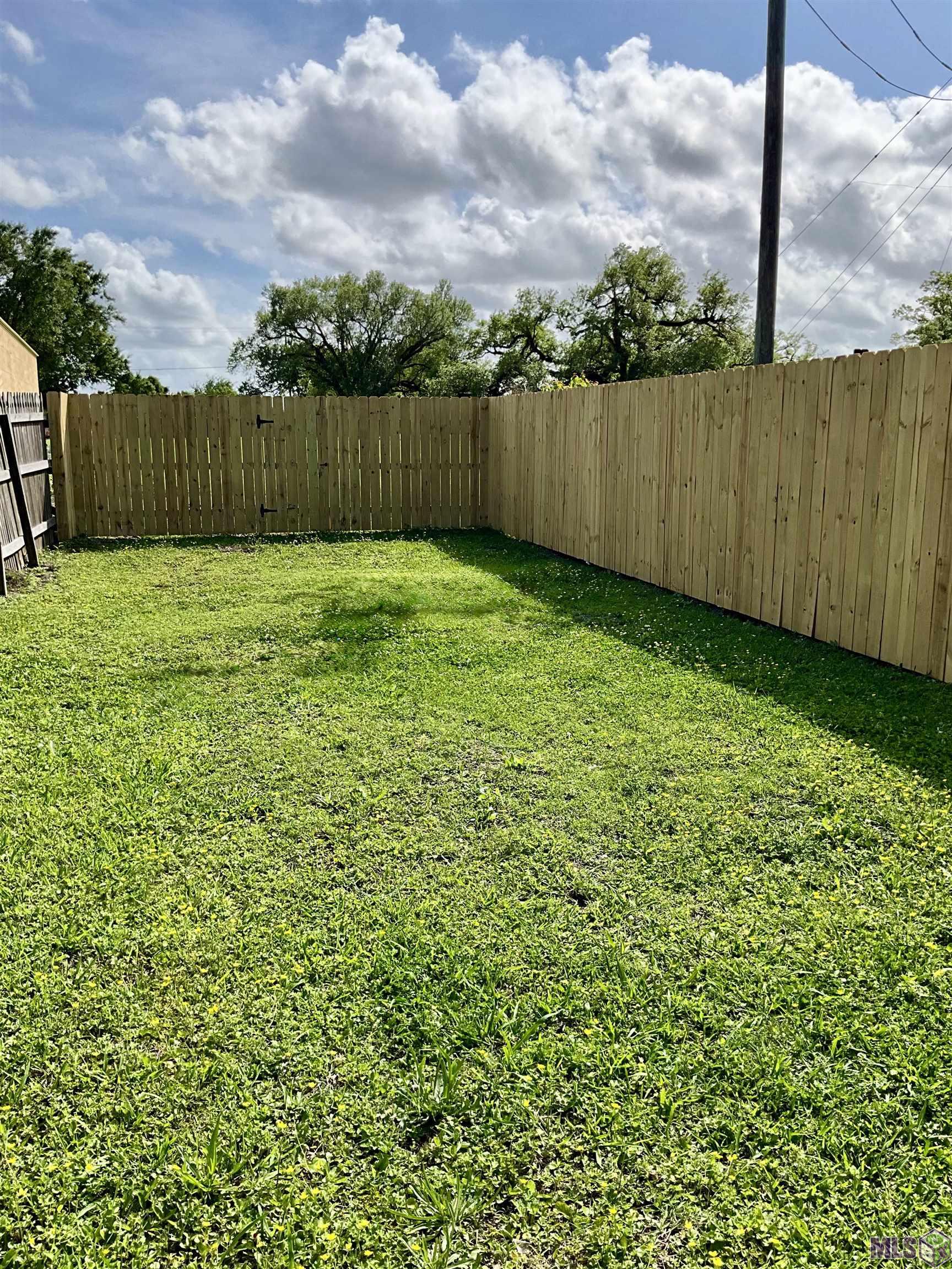 212 Rue D 'Iberville Houma, LA 70360 - Photo 5 of 11