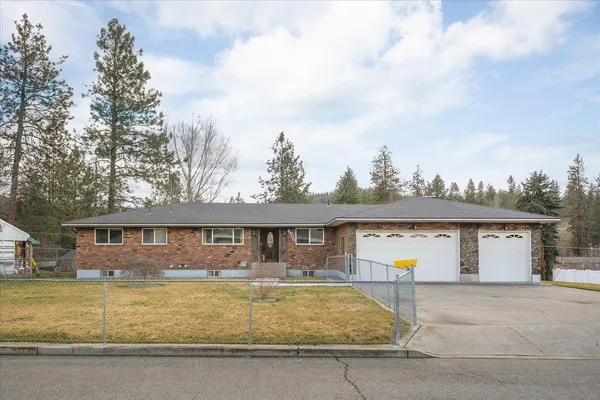 $525,000 | 6906 East 10th Avenue, Spokane, WA 99212