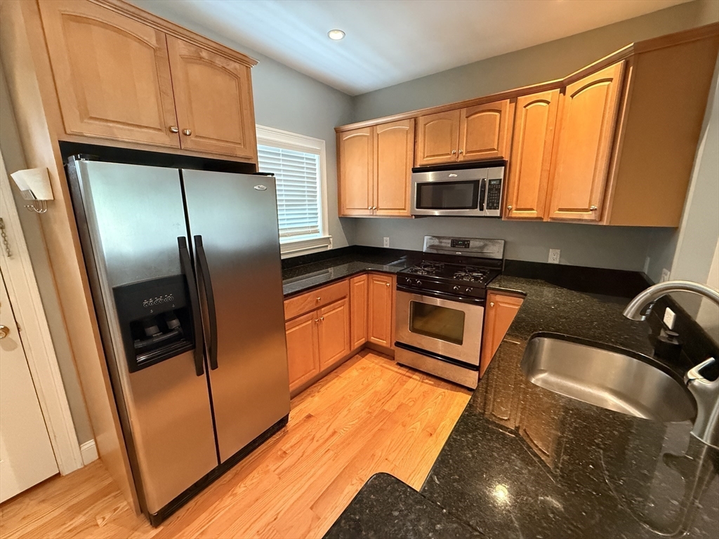 11 Brookside Road, Unit 6 Braintree, MA 02184 - Photo 6 of 26