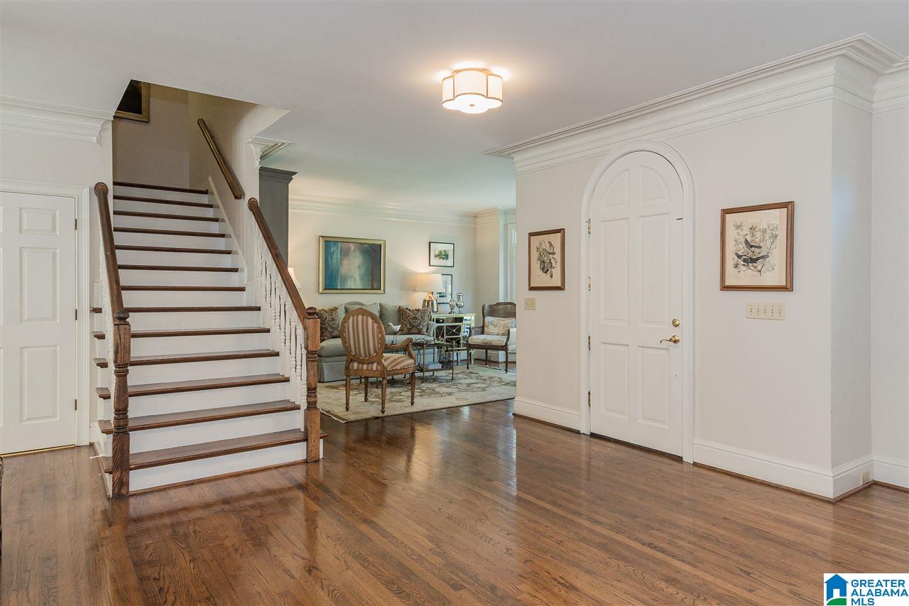 2101 Longleaf Trail Birmingham, AL 35243 - Photo 3 of 50