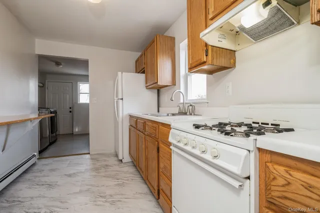 $2,000 | 184 Ward Street, Montgomery, NY 12549